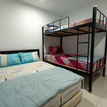 Pd Batu 9 Cocobay Apartment With Family Kampong Tanah Merah  外观 照片