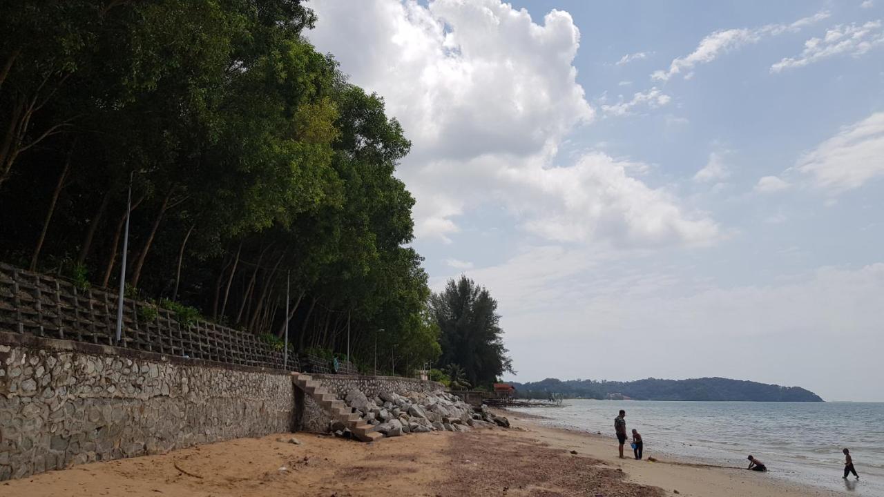 Pd Batu 9 Cocobay Apartment With Family Kampong Tanah Merah  外观 照片